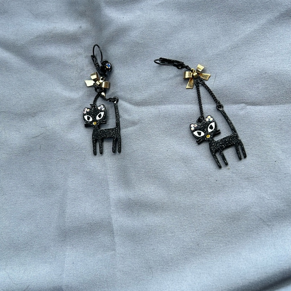 Cute black cat earrings